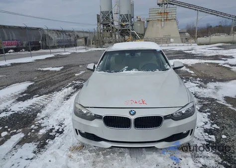 2013 BMW 328I xDrive z USA, uszkodzony, nr VIN WBA3B3C57DF535956